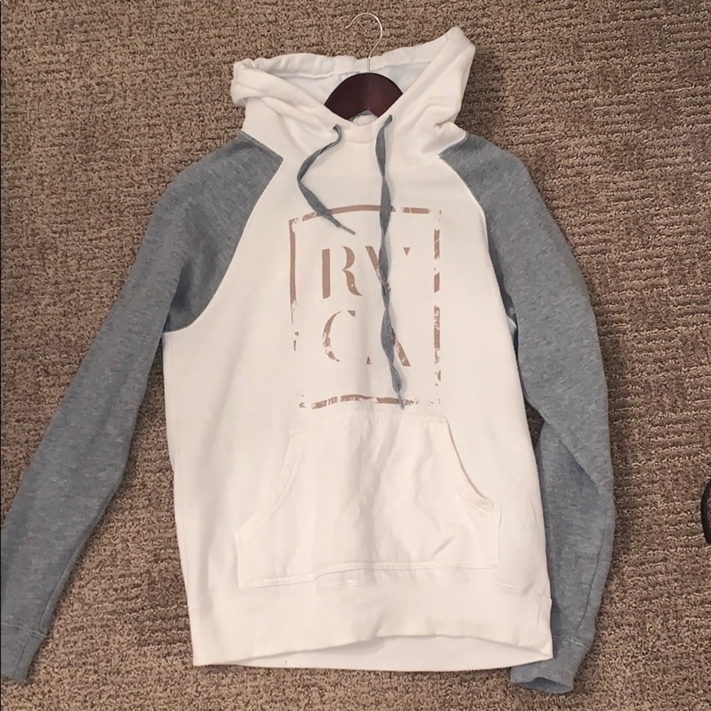 women’s rvca sweatshirt size small